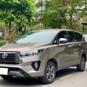 cho Thuê xe Innova 7 chỗ inova